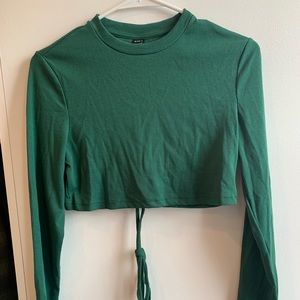 SHEIN Solid crisscross knotted crop tee